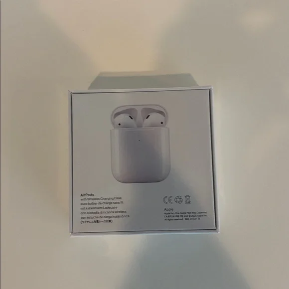 AirPod gen 2 - Picture 2 of 3